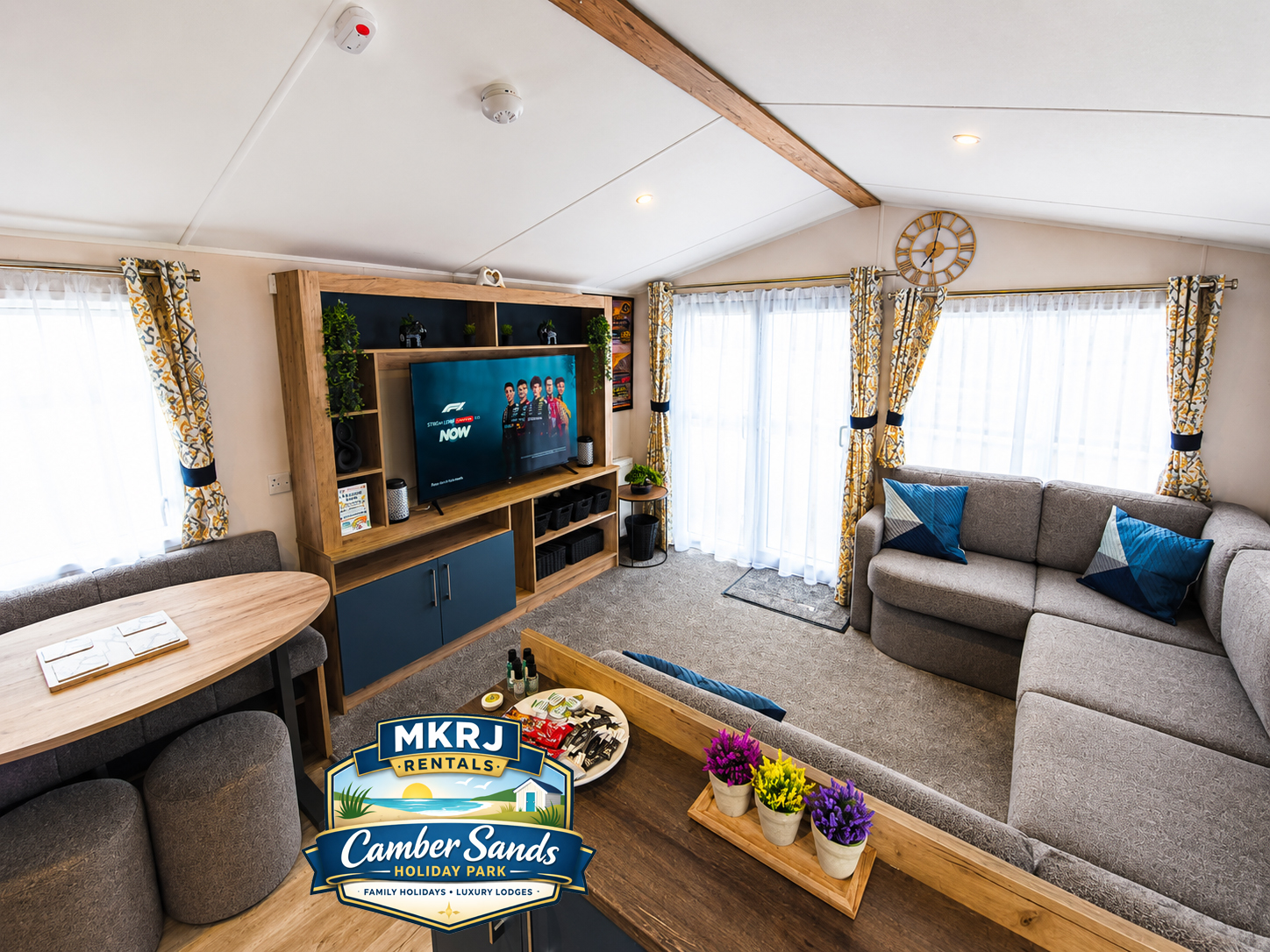 Premium Ashford 1 lounge