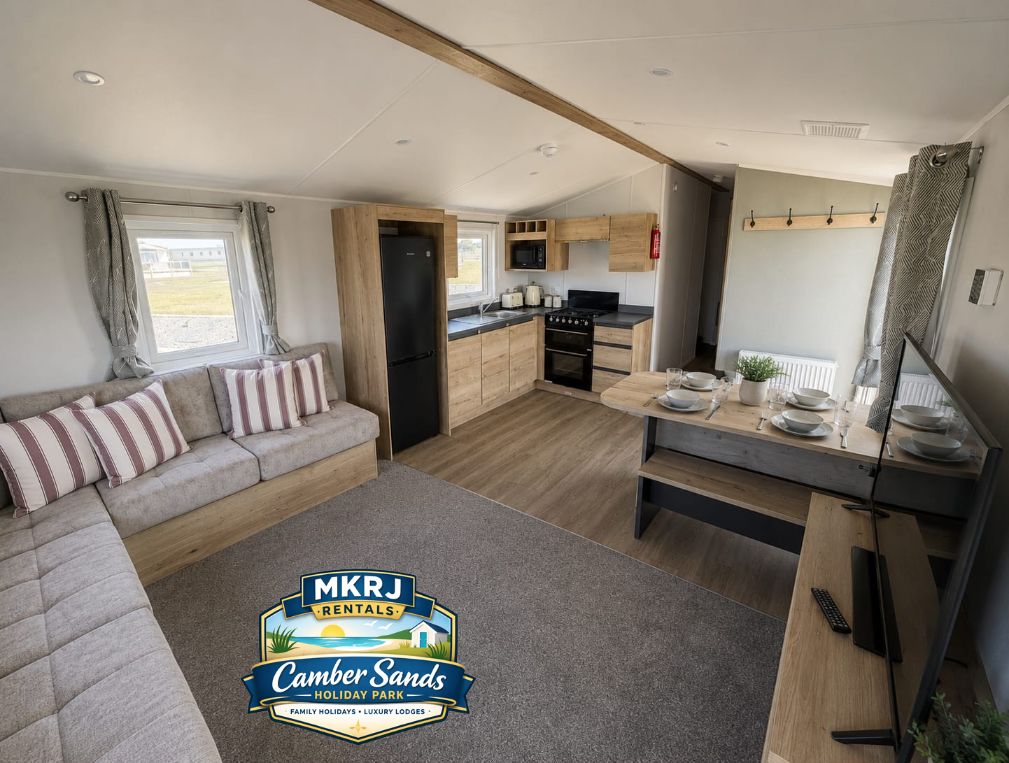 MKRJ's Luxury Willow caravan